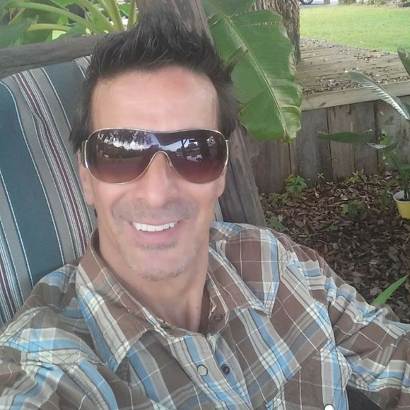 Meet your Posher, Richard - Picture 1 of 1